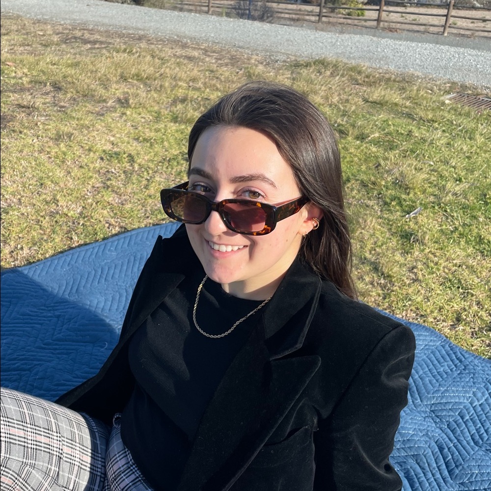 Meet your Posher, Natalia